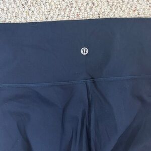 Lululemon Wunder Under navy Leggings